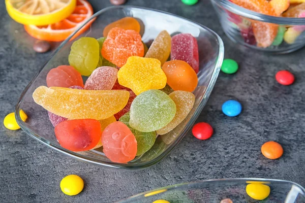 Leckere bunte Bonbons — Stockfoto