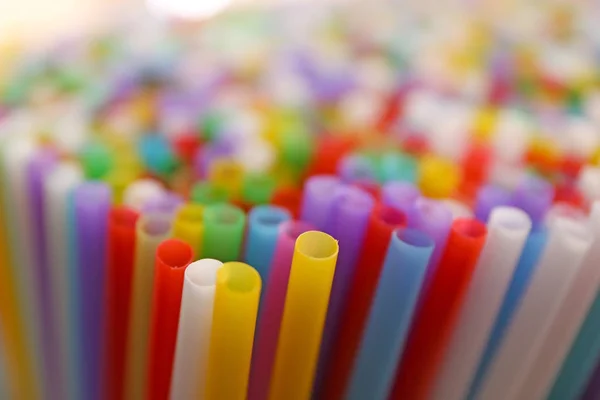 Muitas palhinhas coloridas para bebidas — Fotografia de Stock