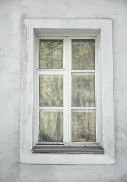 Vintage wooden window — Stock Photo, Image