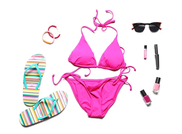 Alfabeto acuarela floral. Letra inicial del monograma C diseño con mano