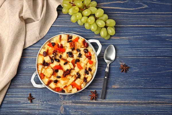 Budino di pane con frutta — Foto Stock