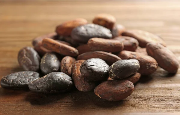 Ароматические какао-бобы — стоковое фото