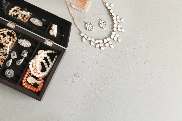 Jewelry accessories in box — Stock Photo, Image