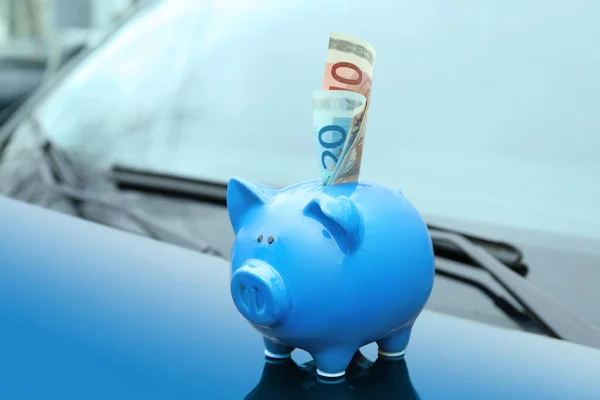 Ceramic piggy bank — Stock Photo, Image