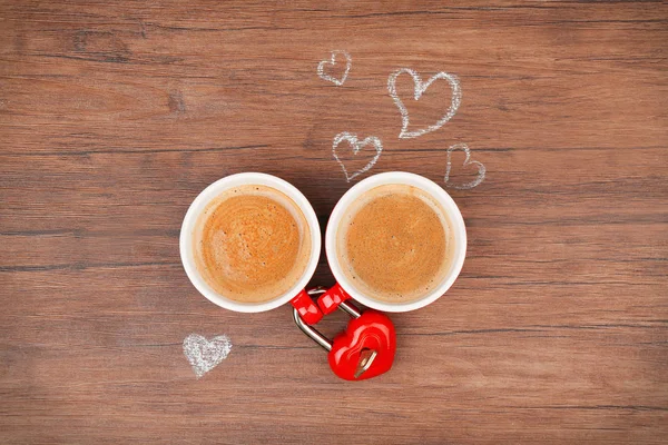 Koppar kaffe med hjärtan — Stockfoto