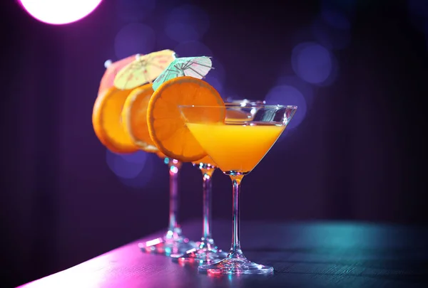 Glasses with tasty cocktails — Stock Photo, Image