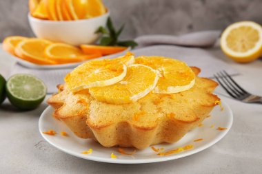 Lezzetli narenciye pasta  