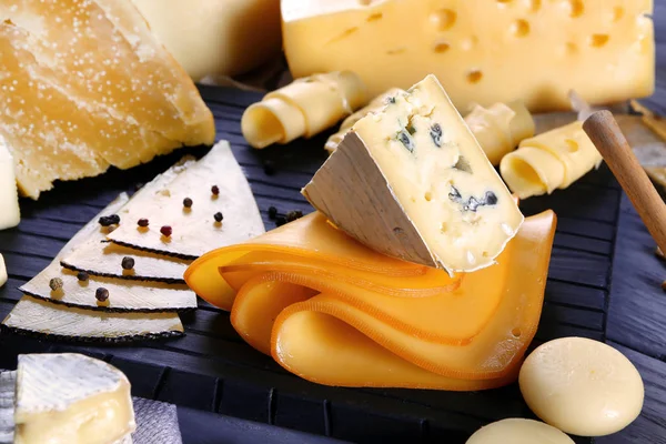 Composition with variety of cheese — Stock Photo, Image