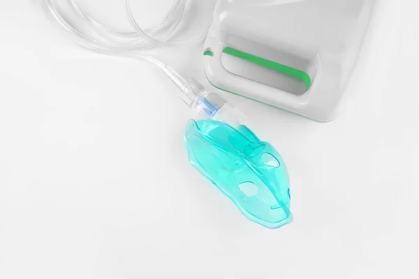 Nebulizer untuk asma dan penyakit pernapasan — Stok Foto