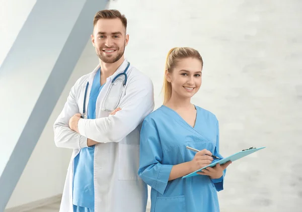 Doctor and medical assistant — Stock Photo, Image