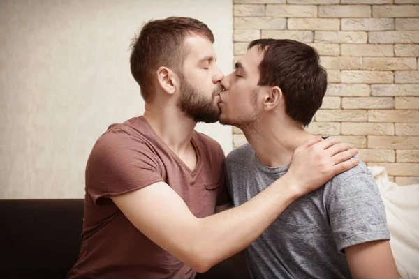 Tender kissing gay couple — Stock Photo, Image