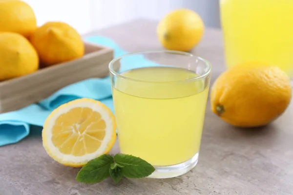 Läcker citronjuice — Stockfoto