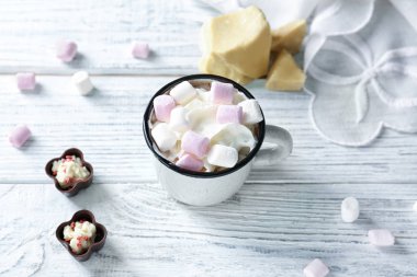 sıcak kakao bir fincan