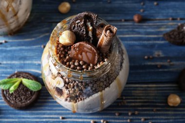 Lezzetli çikolata parfe 