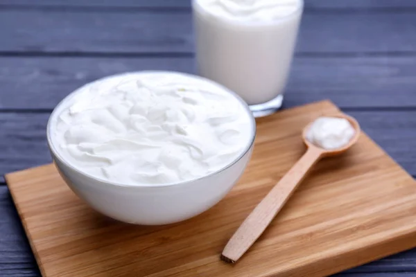 Bowl with milk yogurt — Stock Photo, Image