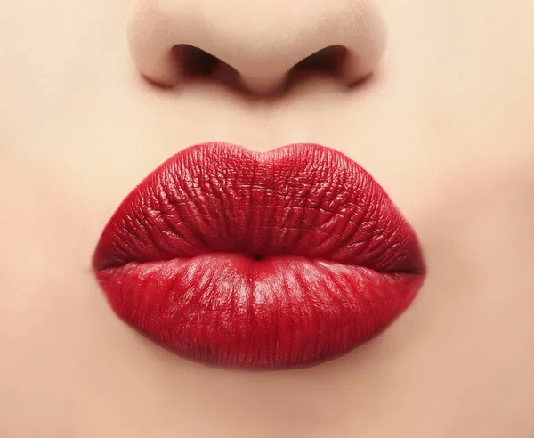 若い女性の唇 — ストック写真