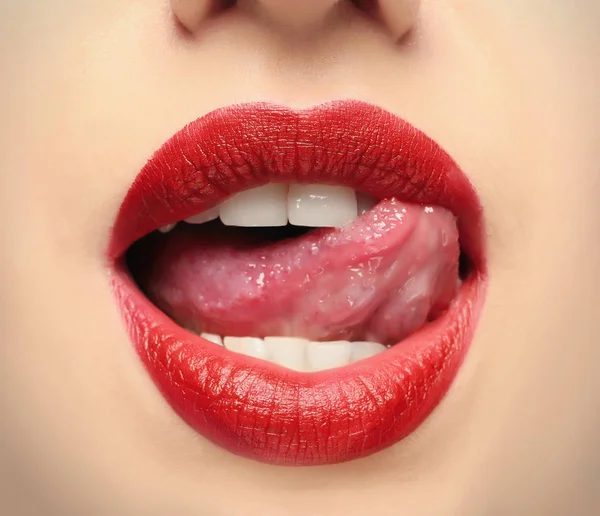 若い女性の唇 — ストック写真