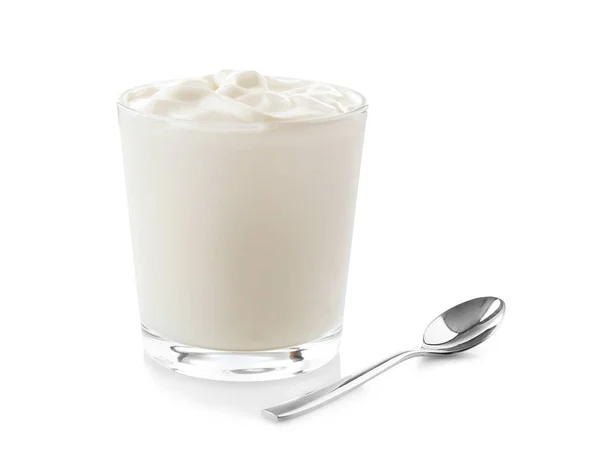 Glas leckeren Joghurt und Löffel — Stockfoto