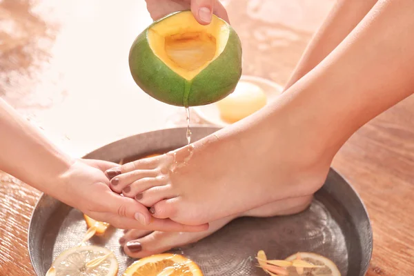 Woman having spa treatments — Stock Photo, Image