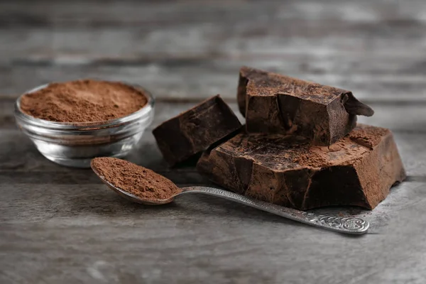 Çikolata ve kakao tozu — Stok fotoğraf