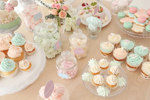 Tasty sweets on table — Stock Photo, Image