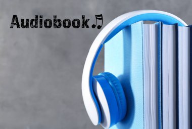 Audiobook kavramı. Kulaklıklarla kitaplar 
