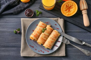 Lezzetli gözleme ile plaka