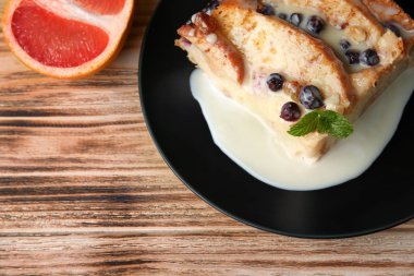 lezzetli ekmek pudingi 