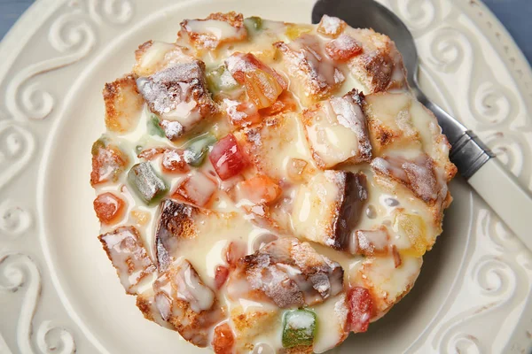 Budín de pan con frutas confitadas —  Fotos de Stock