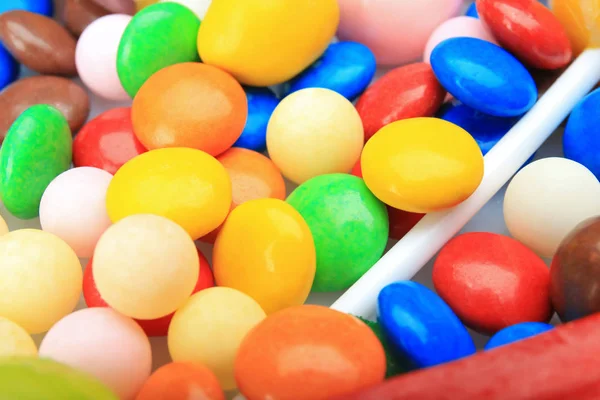 Smaczne i kolorowe cukierki — Zdjęcie stockowe