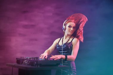 dj müzik karıştırma