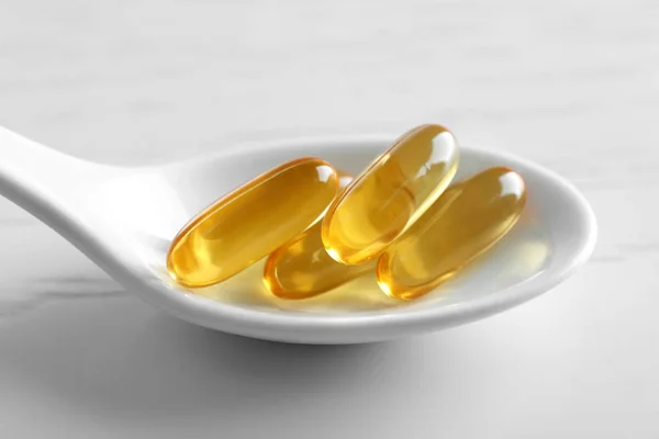 Fish oil capsules — Stock Photo, Image