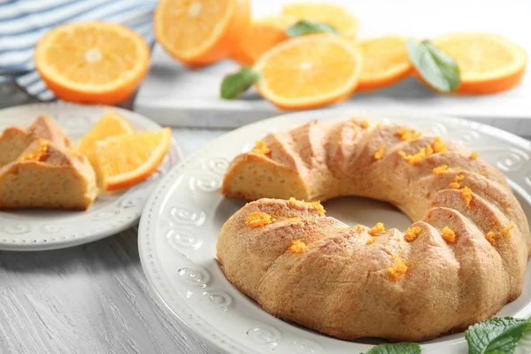 Appetizing citrus cake — Stock Photo, Image