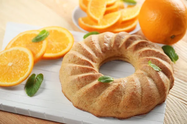 令人垂涎的柑橘蛋糕 — 图库照片