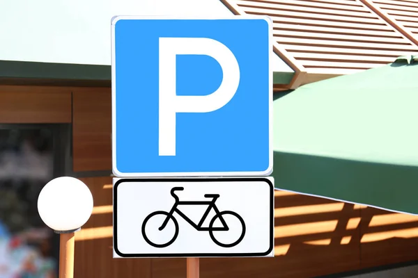 Bicycle parking sign — Stock Photo, Image