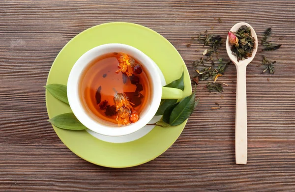 Taza de té con especias —  Fotos de Stock