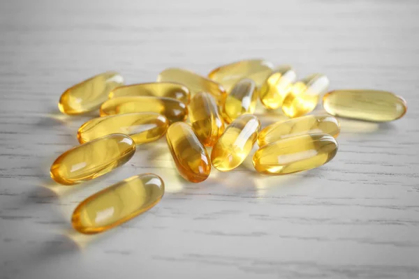 Fish oil capsules — Stock Photo, Image