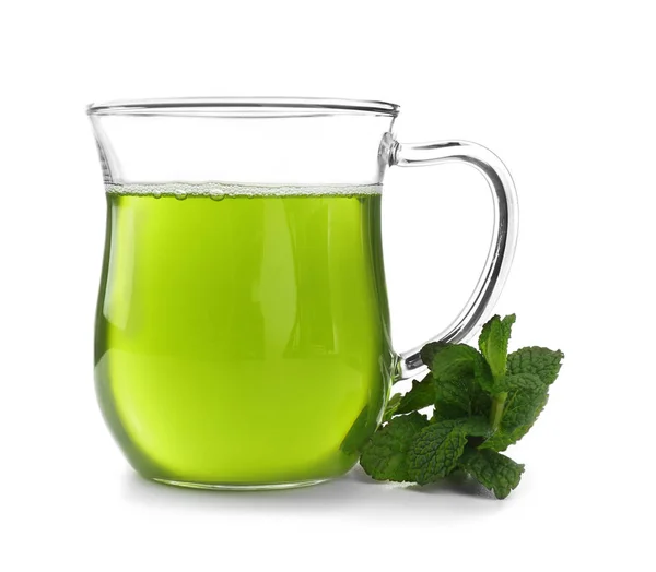 Tazza di tè con foglie di menta — Foto Stock