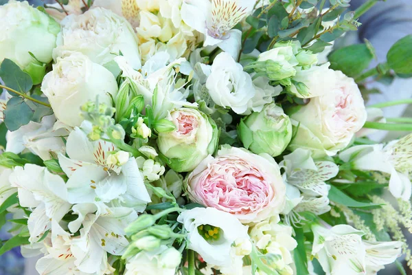 お祝い花の花束 — ストック写真