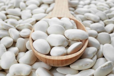 Fasulye ile ahşap Kepçe