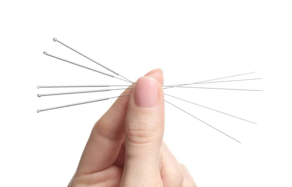 Mão com agulhas para acupuntura — Fotografia de Stock