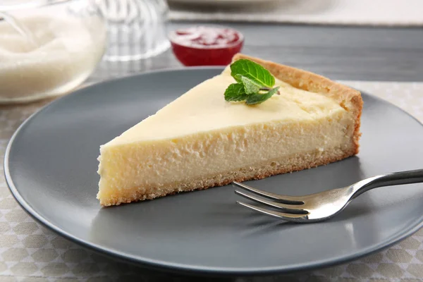 Tasty baked cheesecake — Stock Photo, Image