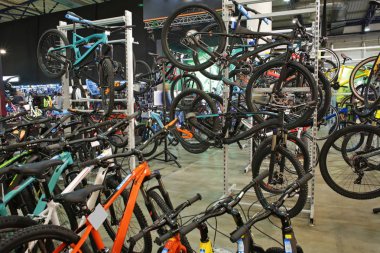 Bisiklet sergi showroom
