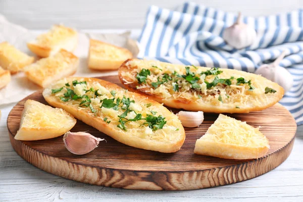 Fatias de pão saborosas — Fotografia de Stock