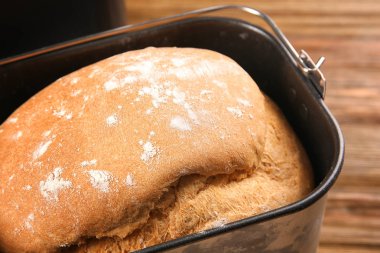 Taze ev yapımı ekmek ile pişirme pan