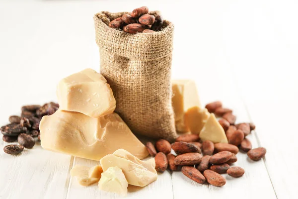Sammansättning med kakaosmör och bönor — Stockfoto