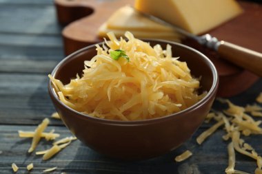 Rendelenmiş peynir kase  