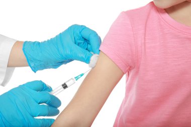 Kadın doktor sevimli küçük kız telkih 