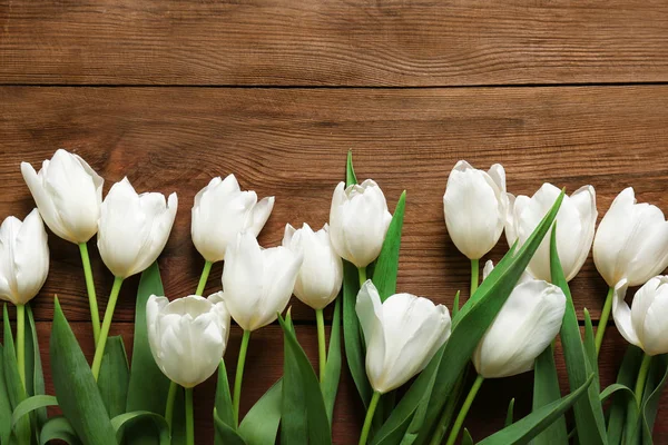 Mooie witte tulpen — Stockfoto
