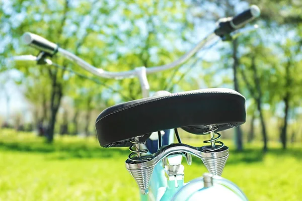 Vista de perto do assento da bicicleta — Fotografia de Stock